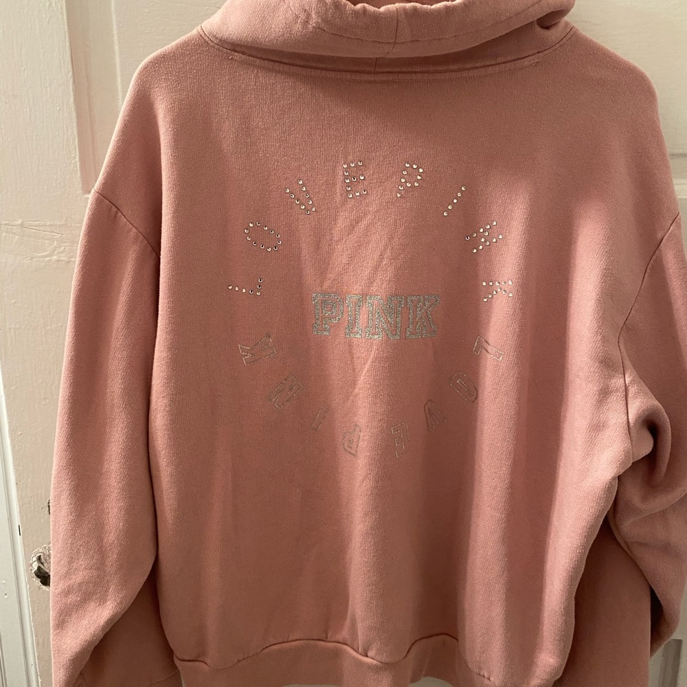 VS Hoodie Funnel Neck
